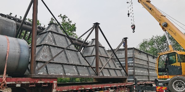 產品多樣化，訂單紛至沓來，除塵器廠家耀先環境濾筒式除塵器發貨安徽