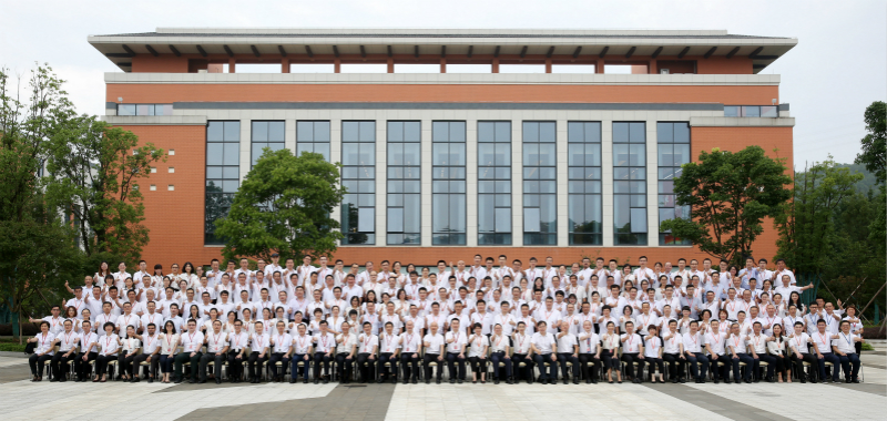 1594015215185297GGGU.jpg 合照1_800.jpg